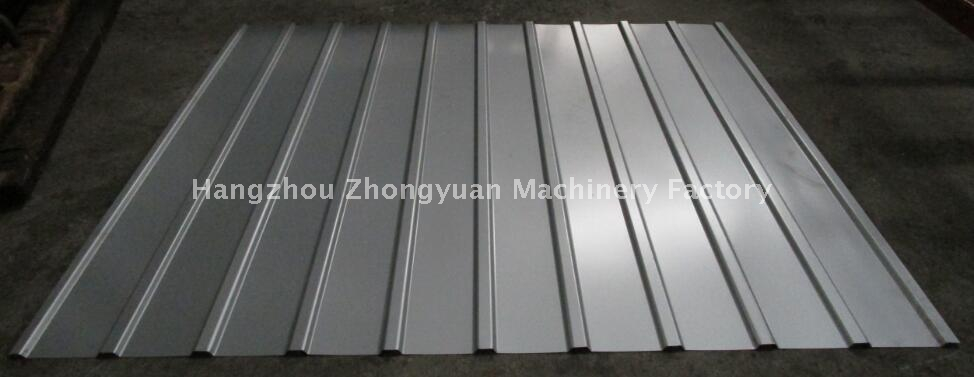 Petit pain de toit en métal de profil du contrôleur T8 de Mitsubishi de durée de vie de 15 ans formant la machine avec le certificat de la CE 