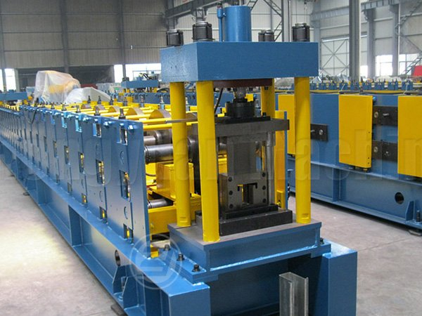 Machine de formage de rouleaux Sigma