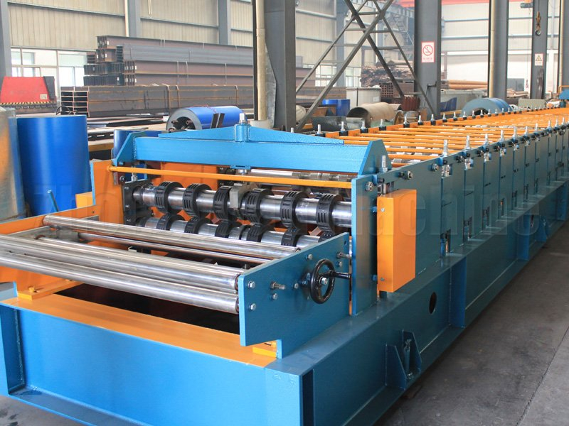 Machine à rouler les plaques/ Maquina Para Lamina 