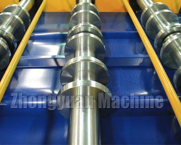 R101-Machine-&agrave;-rouleaux-en acier.jpg