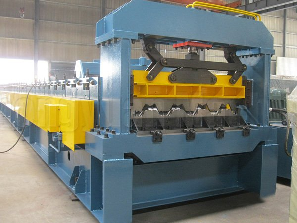 Machine à rouler les tôles / Maquina Para Lamina 