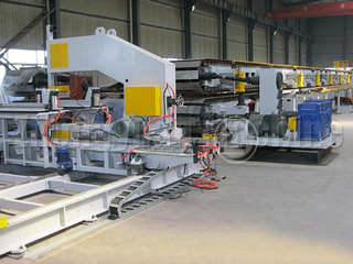 Machine de formage de panneaux sandwich en PU