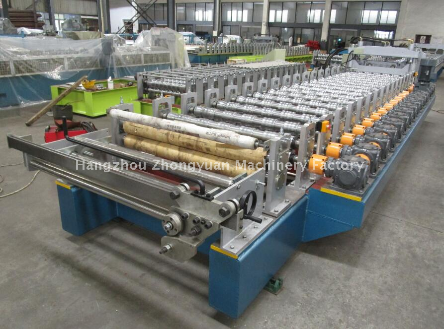 Machine de formage de carreaux émaillés en métal de qualité Taiwan à grande vitesse avec système de qualité ISO 