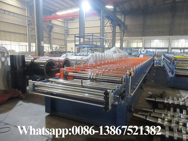 Machine de formage de rouleaux de panneaux de toit Zhongyuan