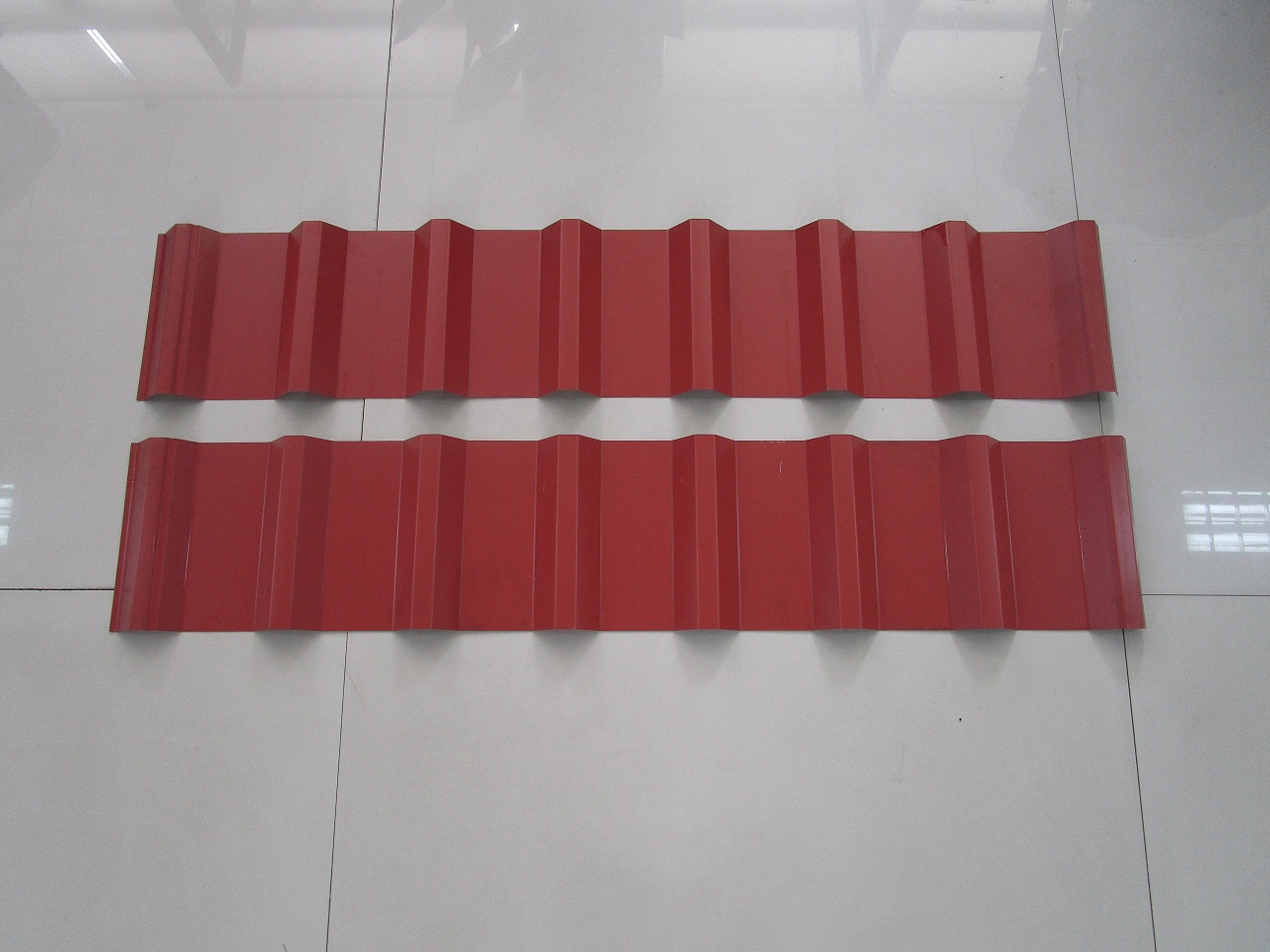 Prix ​​de la machine de fabrication de t&ocirc;les de toit en acier de zhongyuan