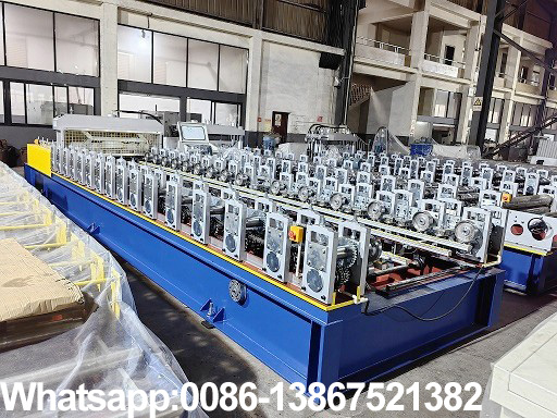 Machine de formage de rouleaux de ligne Zhongyuan