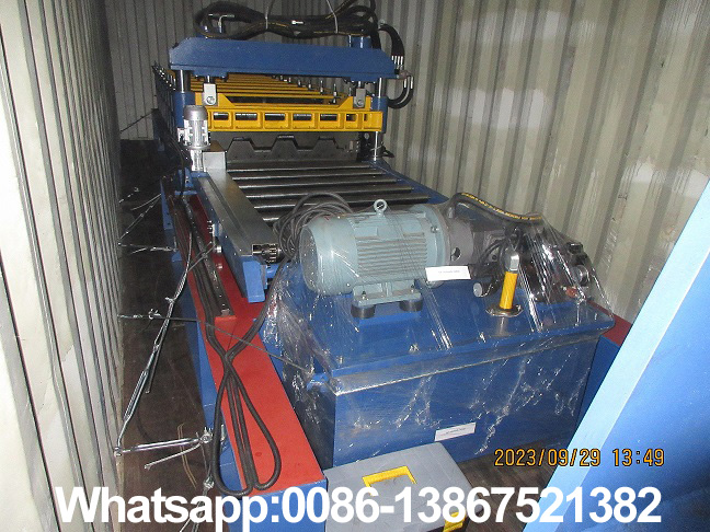 Machine de formage de rouleaux de plancher en acier Zhongyuan