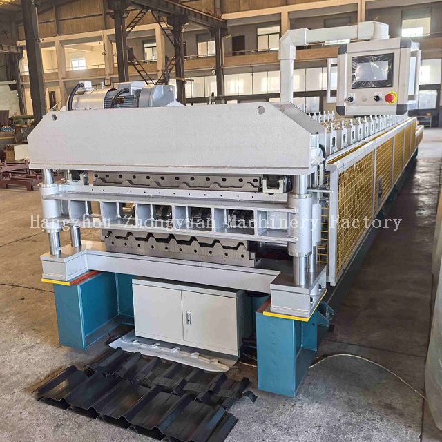 Machine de formage de rouleaux double couche avec découpe électrique pour le carton ondulé