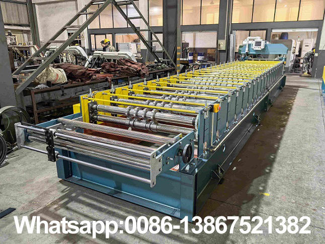 Machine de formage de rouleaux de toiture Zhongyuan