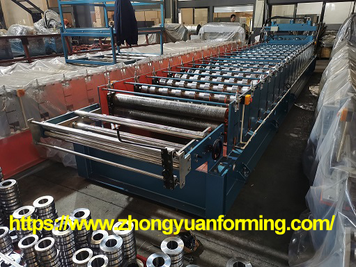machine de formage de rouleaux de tuiles zhongyuan