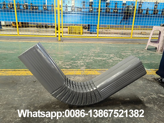 Machine de formage de rouleaux de tuyaux de descente d'eau de pluie Zhongyuan