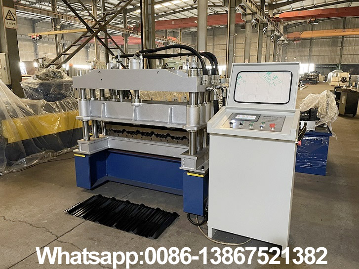 Machine de formage de rouleaux de tuiles vitr&eacute;es en m&eacute;tal Zhongyuan