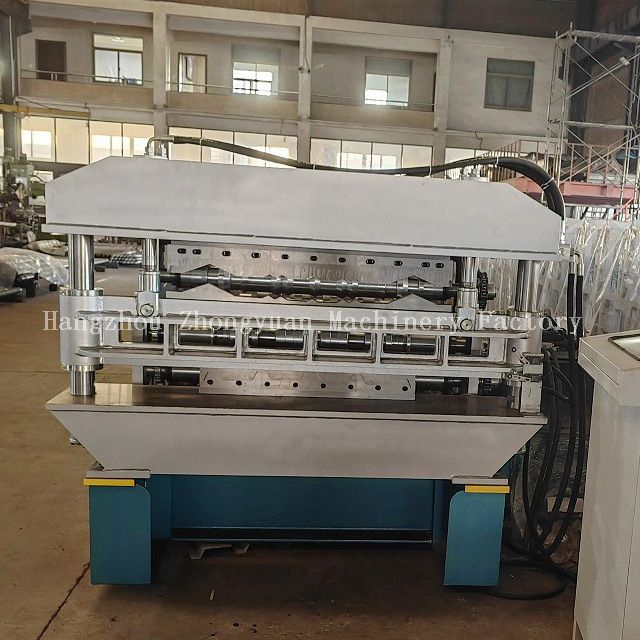 Machine de formage de rouleaux de feuilles murales à double couche de type spécial de 2025 ans à vendre