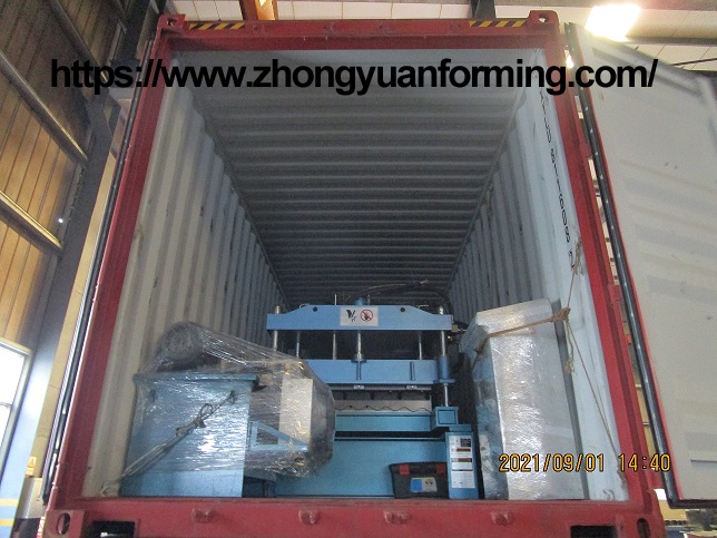 machine de fabrication de rouleaux de tuiles de zhongyuan