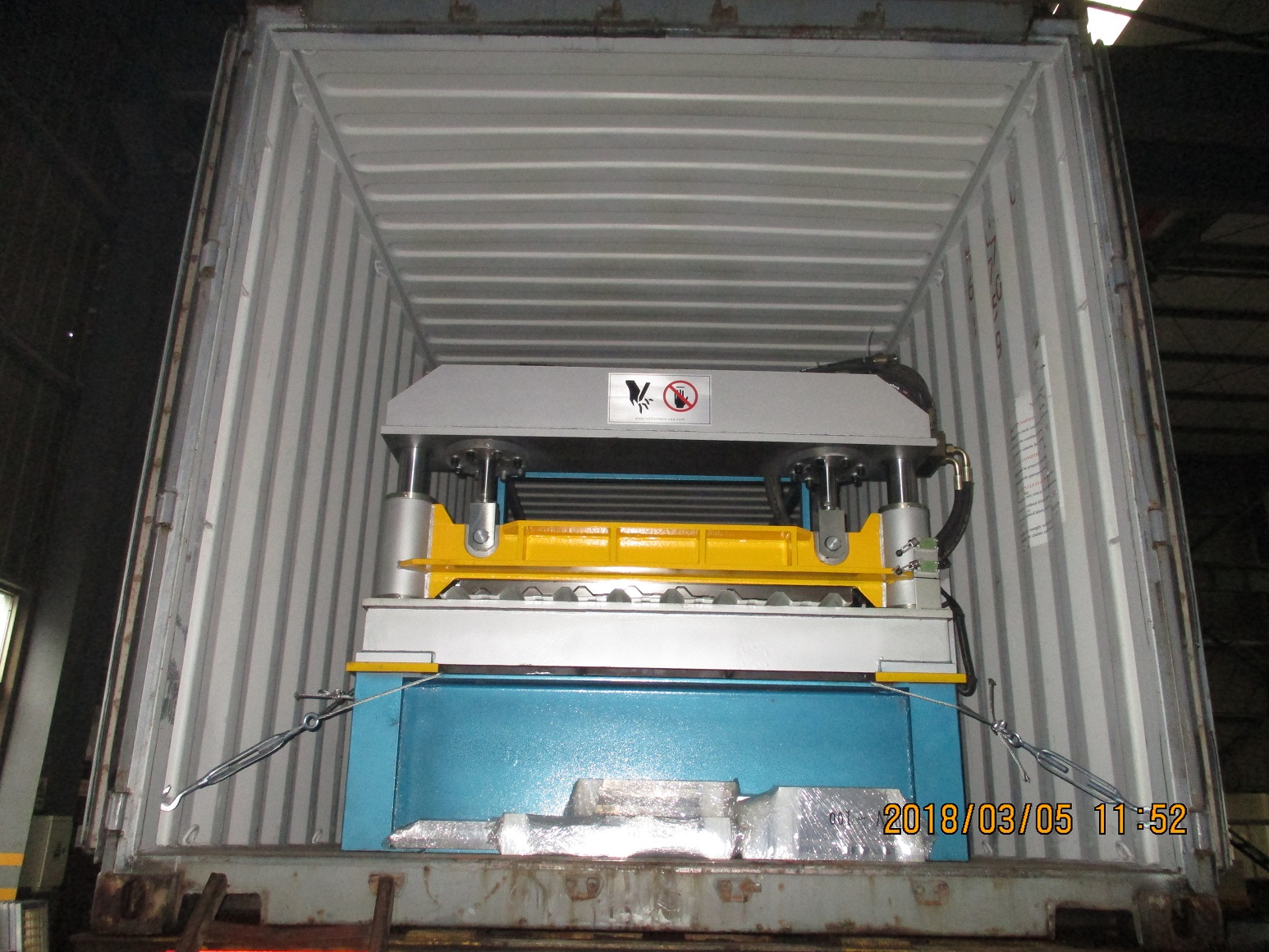 machine de formage de t&ocirc;les de toit zhongyuan