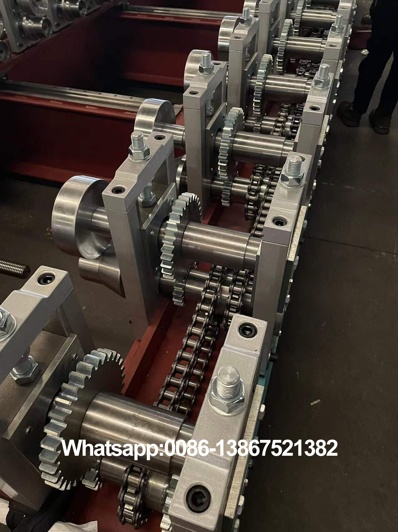 Machine de formage de rouleaux de ligne de panneaux Zhongyuan
