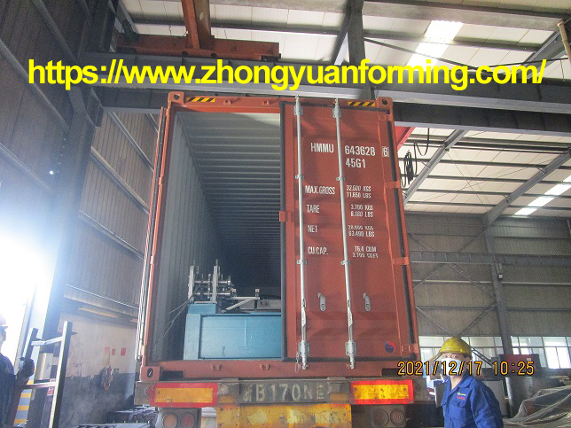 machine de fabrication de rouleaux de ligne zhongyuan