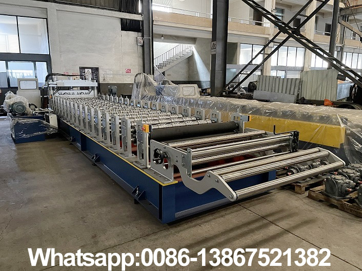 Machine de formage de rouleaux de toit en tuiles m&eacute;talliques Zhongyuan