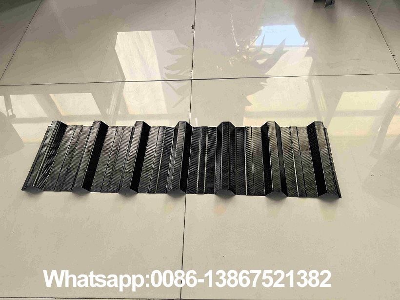 Machine de toiture m&eacute;tallique Zhongyuan