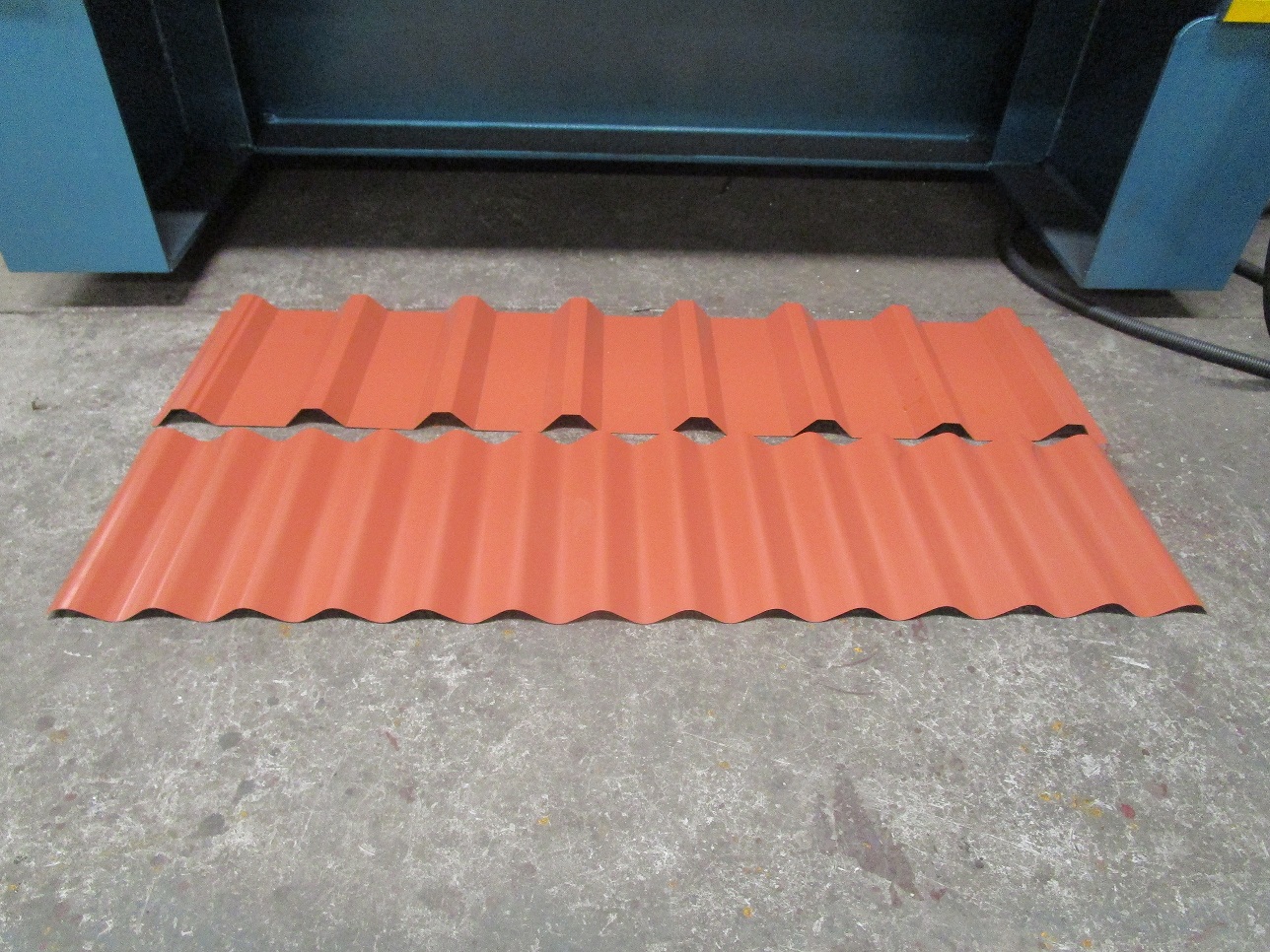 Machine de formage de rouleaux de panneaux de toiture double couche zhongyuan