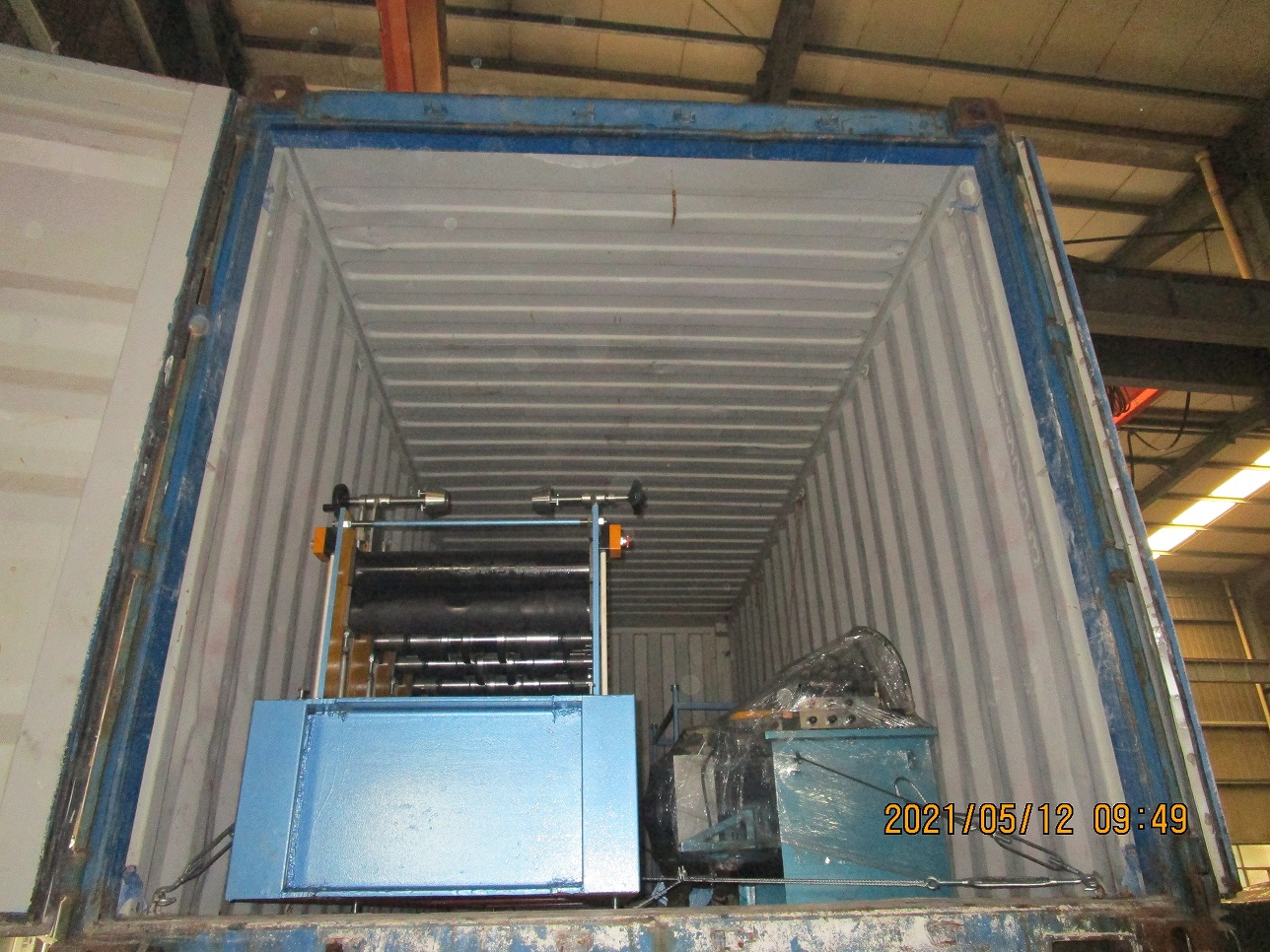 Machine de formage de fa&icirc;ti&egrave;res de toit zhongyuan