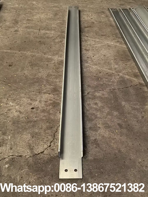 Machine de formage de rouleaux de pannes variables Zhongyuan cz