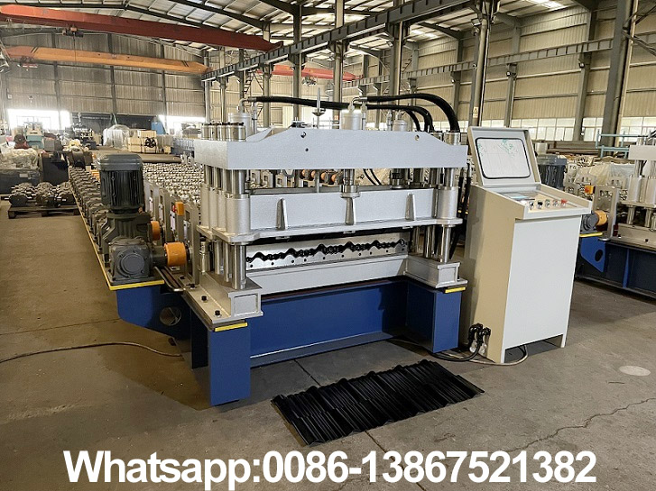 Machine de fabrication de tuiles &agrave; marches en m&eacute;tal Zhongyuan
