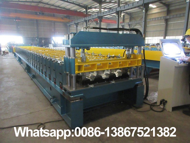 Machine de formage de rouleaux de plancher en acier Zhongyuan