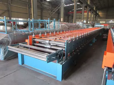 Door-Panel-Roll-Forming-Machine3