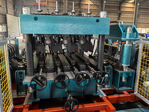 Système de poinçonnage