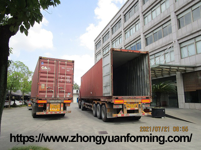 machine de fabrication de rouleaux de fer zhongyuan