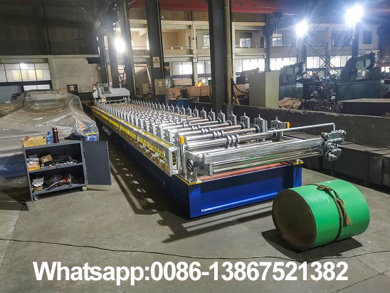 Machine de formage de rouleaux de toit en m&eacute;tal Zhongyuan