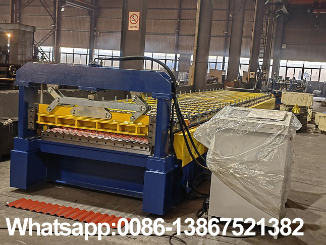Machine de panneaux de toit ondul&eacute;s en m&eacute;tal Zhongyuan
