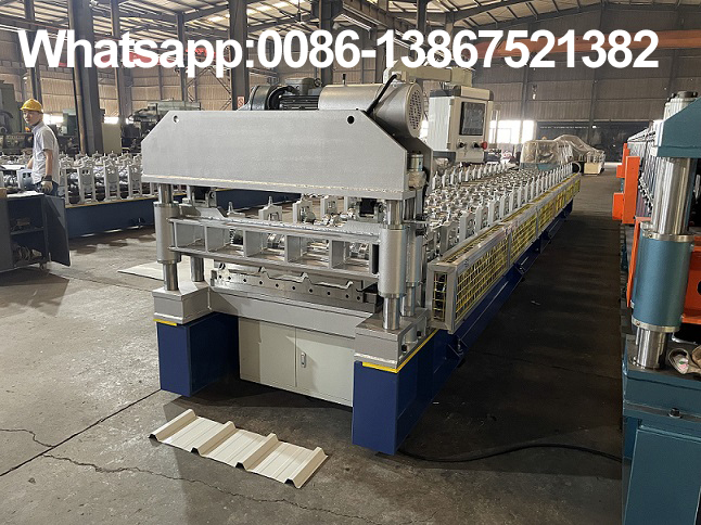 Machine &agrave; panneaux de toit Zhongyuan &agrave; vendre
