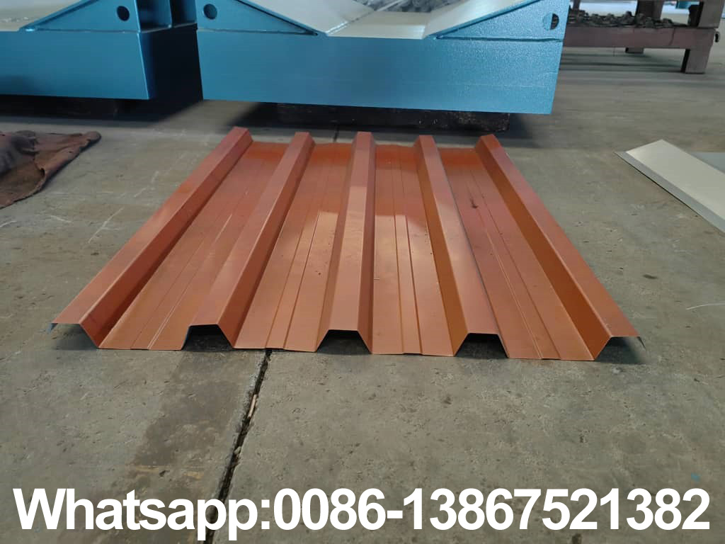 Machine de formage de rouleaux trap&eacute;zo&iuml;daux double couche Zhongyuan