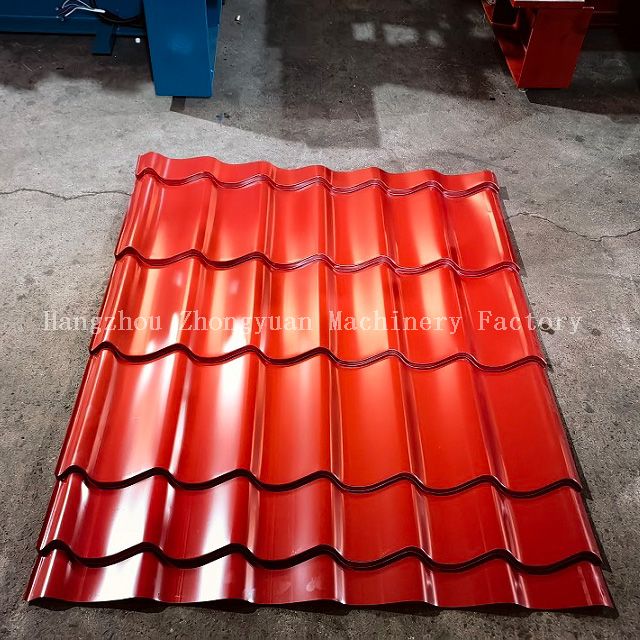 Machine à tuiles à grande vitesse à vendre