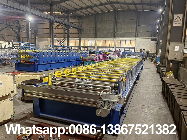 Machine de formage de t&ocirc;les de toiture &agrave; profil ondul&eacute; Zhongyuan