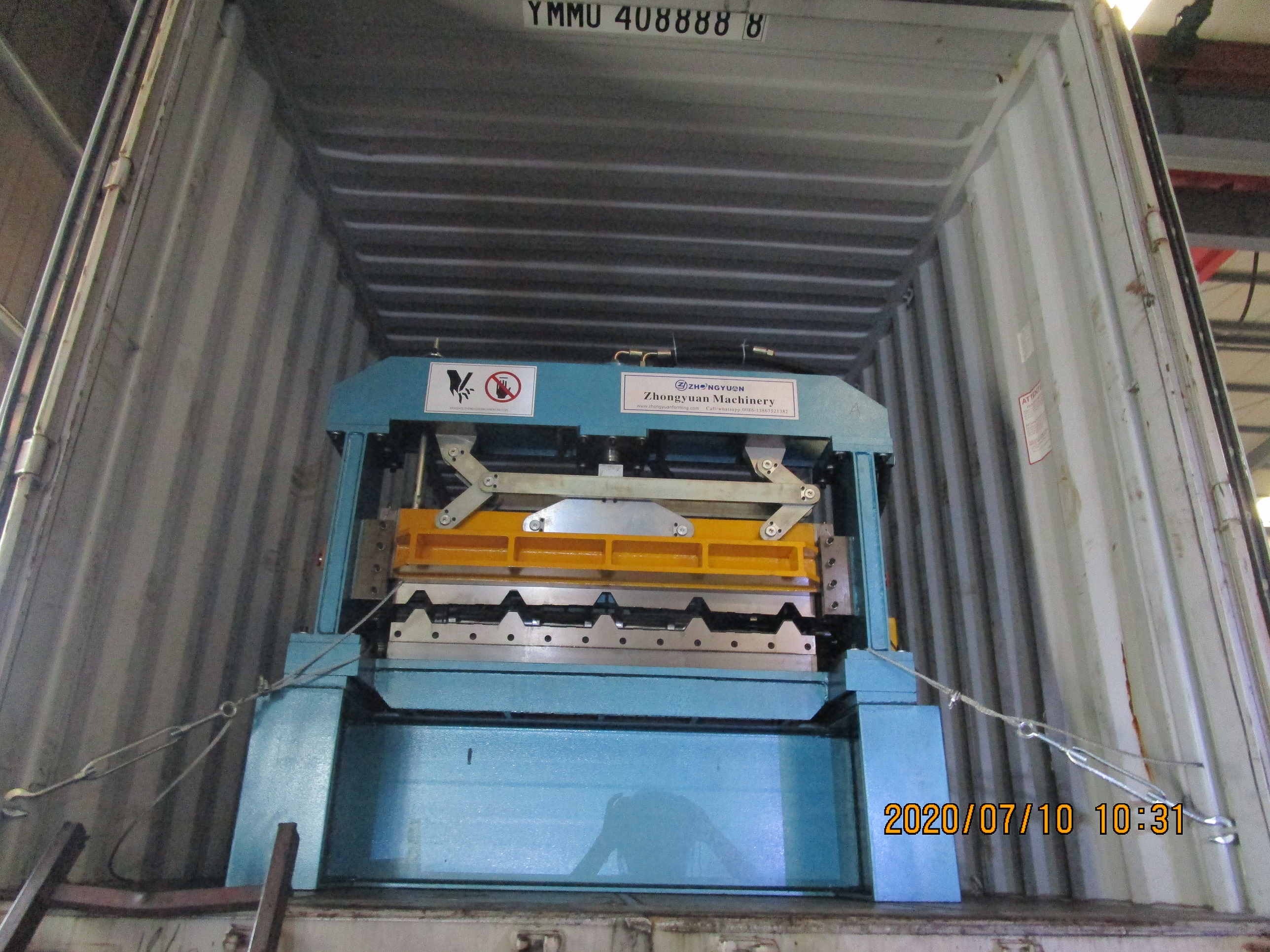 machine de formage de rouleaux de panneaux de toit zhongyuan