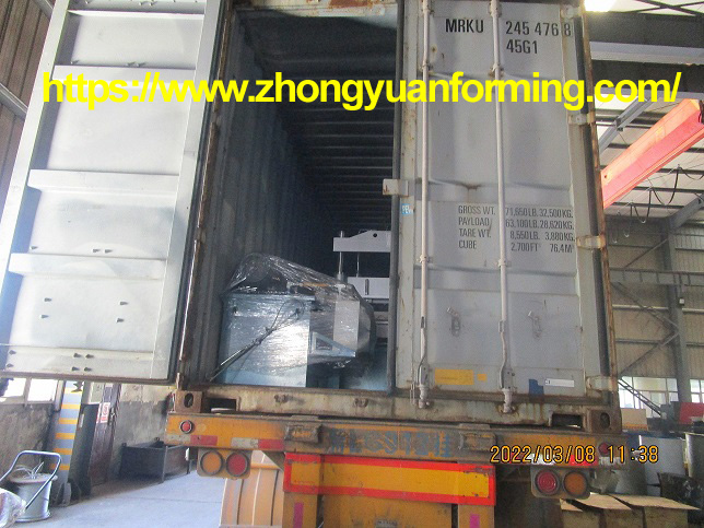 machine de fabrication de rouleaux de tuiles &eacute;tape zhongyuan