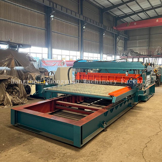 Zhongyuan 3.0*1830 coupé à longueur avec coupe volante