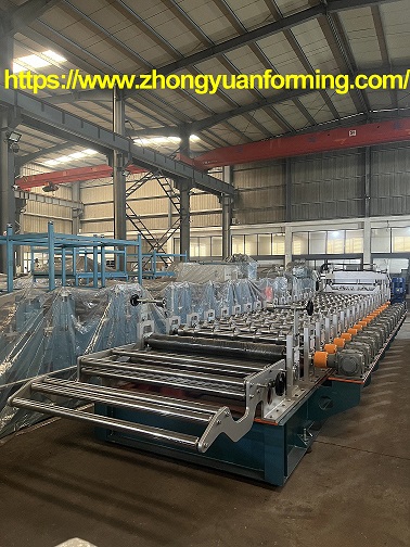 machine de fabrication de rouleaux de tuiles de zhongyuan