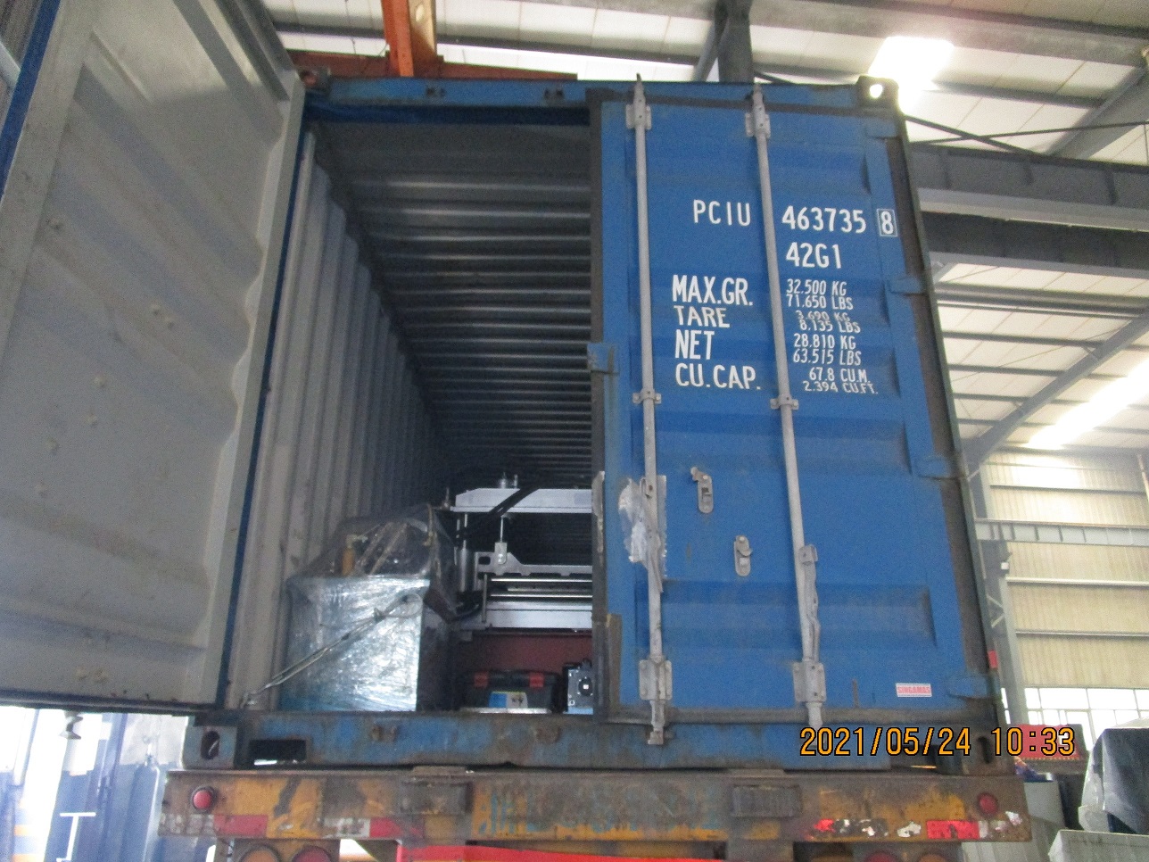 Machine de fabrication de t&ocirc;les de toiture en m&eacute;tal zhongyuan avec d&eacute;coupe volante