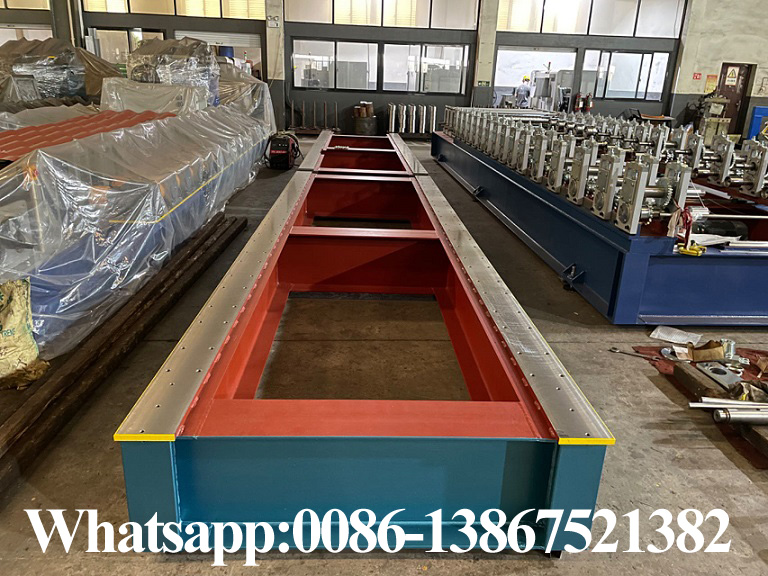 Machine de formage de rouleaux de toit Zhongyuan, acier vitr&eacute; trap&eacute;zo&iuml;dal