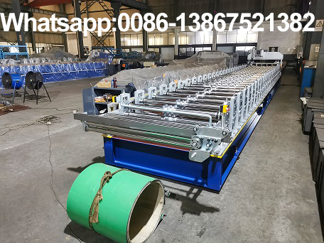Machine &agrave; panneaux de toit Zhongyuan &agrave; vendre