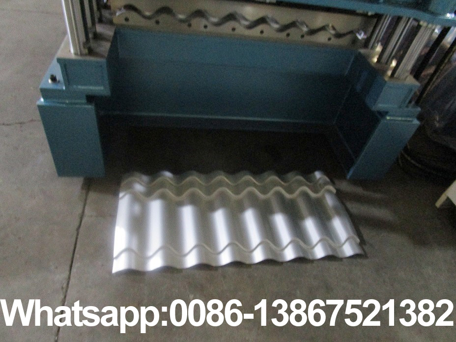 Machine de formage de rouleaux de panneaux de tuiles Zhongyuan